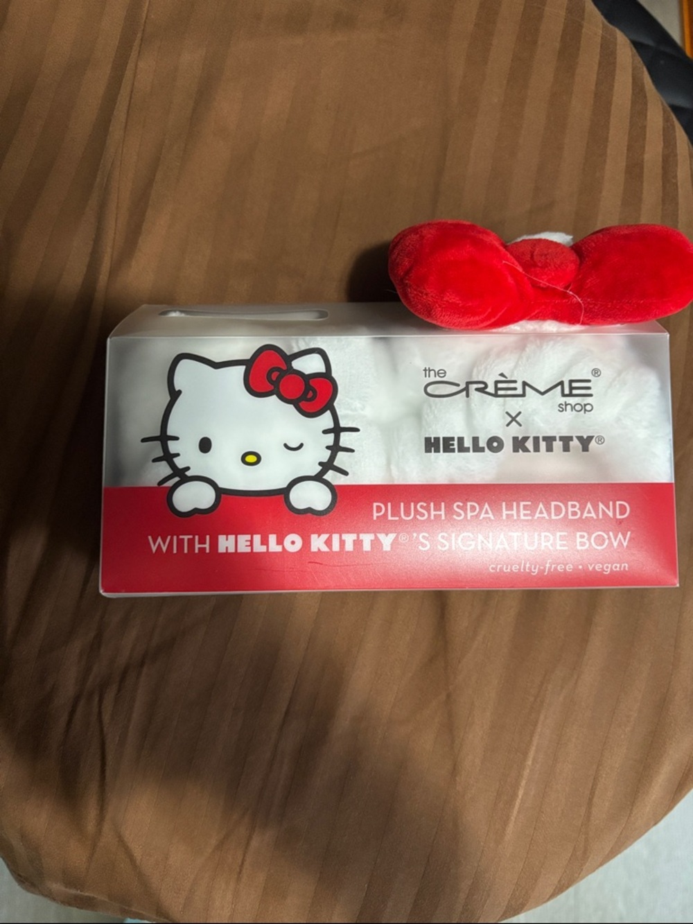 The Crème Shop x Hello Kitty Plush Spa Headband